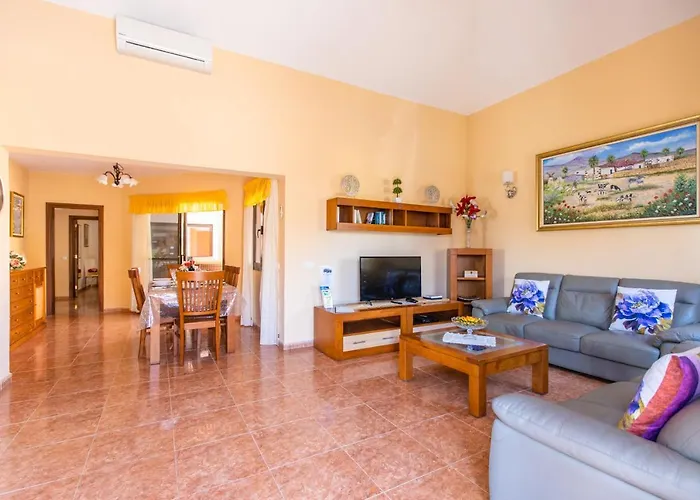 וילה Bella Lucia Luxury 2 קורלחו