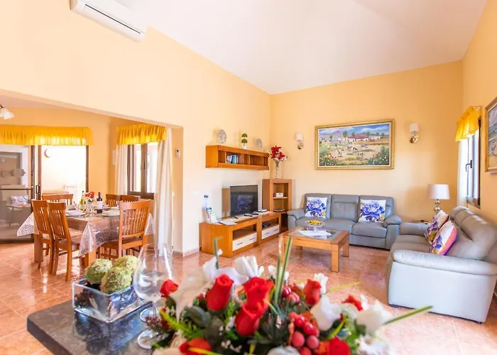 Bella Lucia Luxury 2 וילה קורלחו
